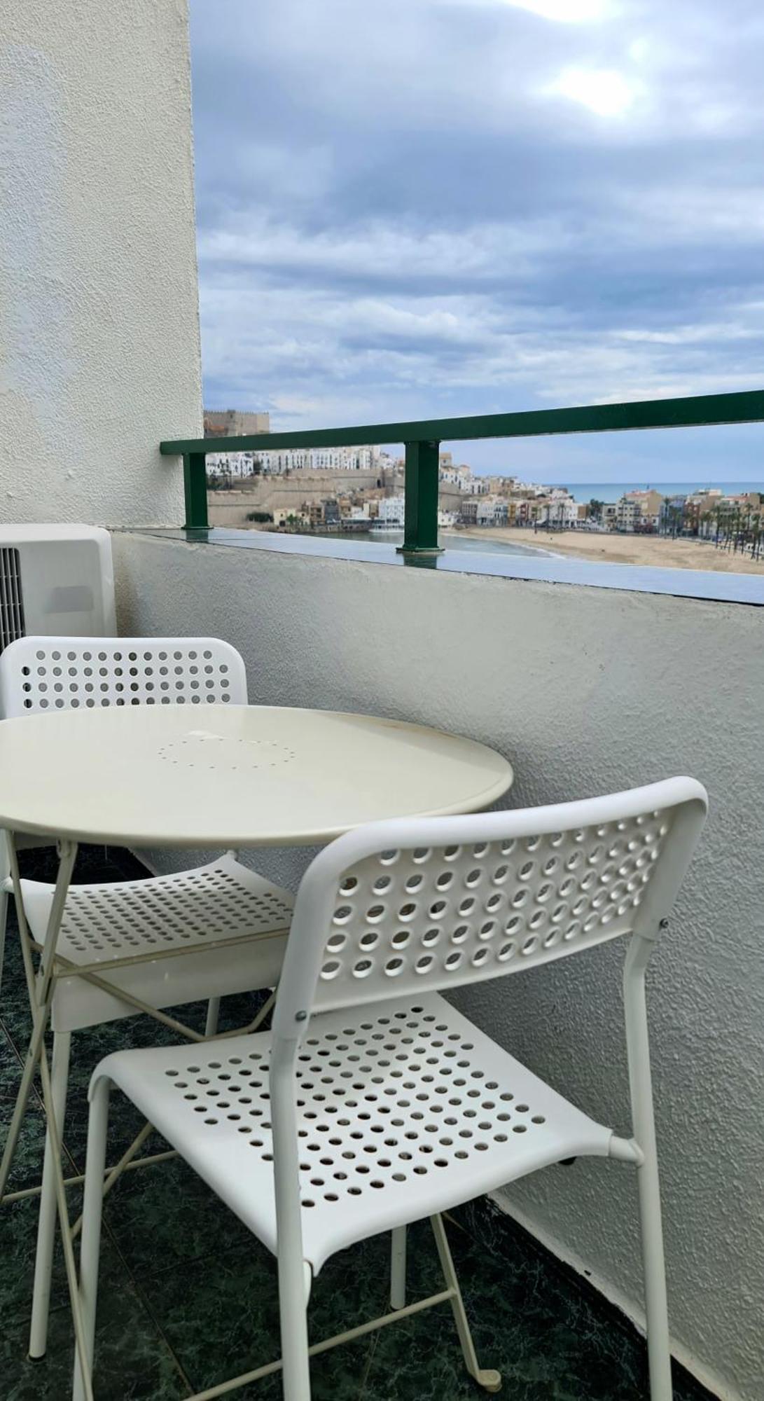 Apartamento Loft Primera Linea De Playa, Vistas Altas Mar Y Castillo Peñíscola Esterno foto